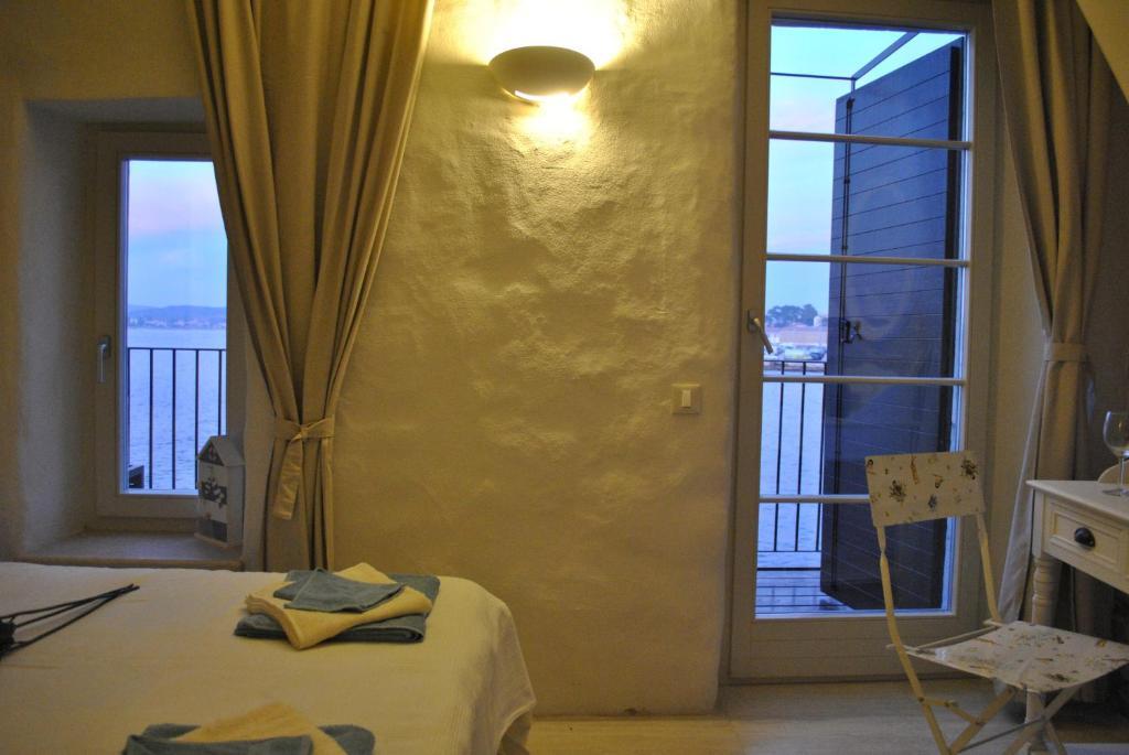 Casa Svalba Apartment โรวีน ภายนอก รูปภาพ